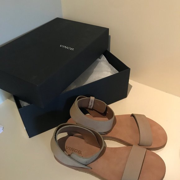 Vince - Picture 5 of 8